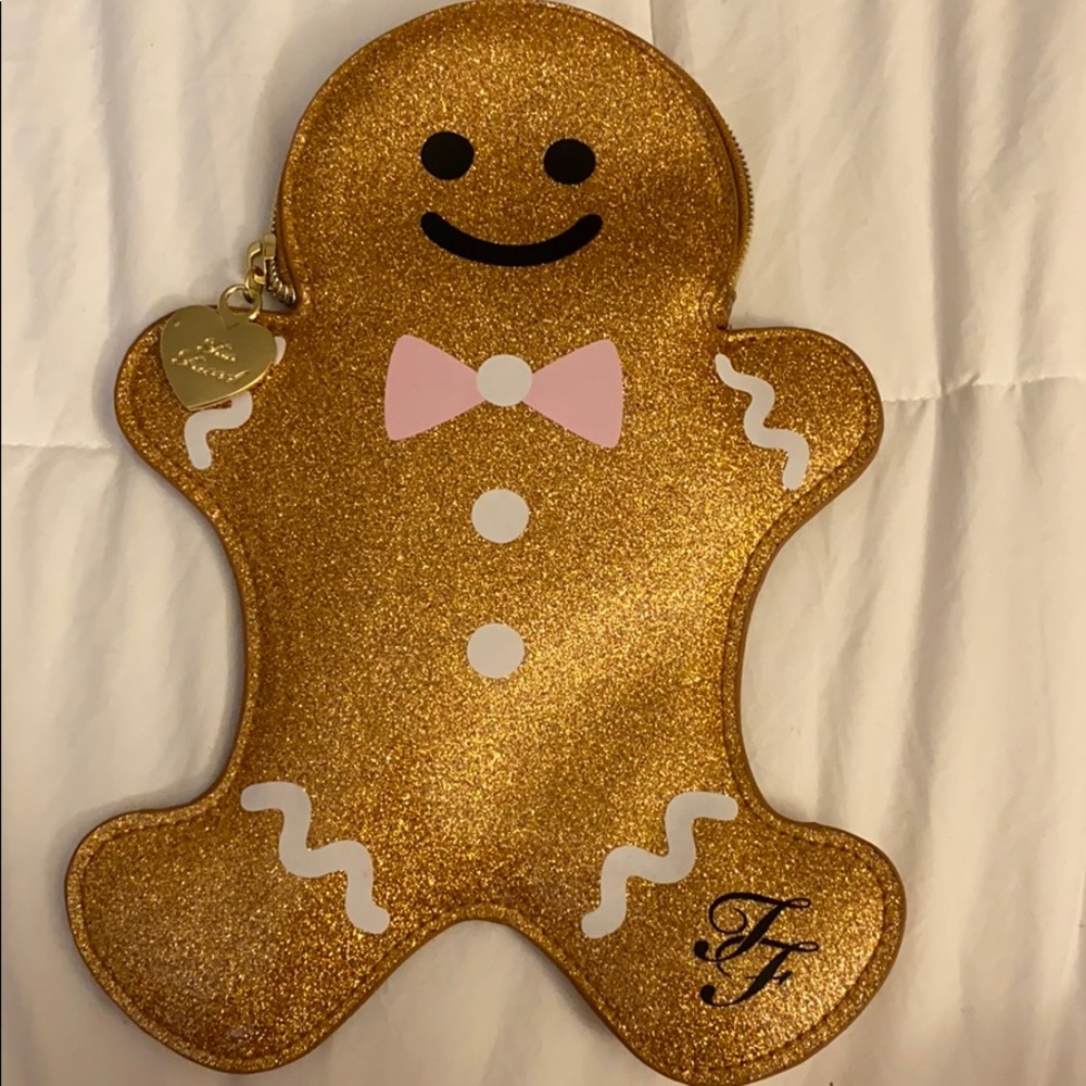 Too faced Holiday Bag